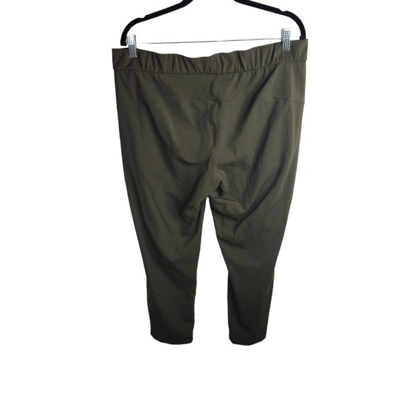 Lululemon On The Fly Pant Luxtreme Dark Olive Womens 12 - Picture 4 of 8